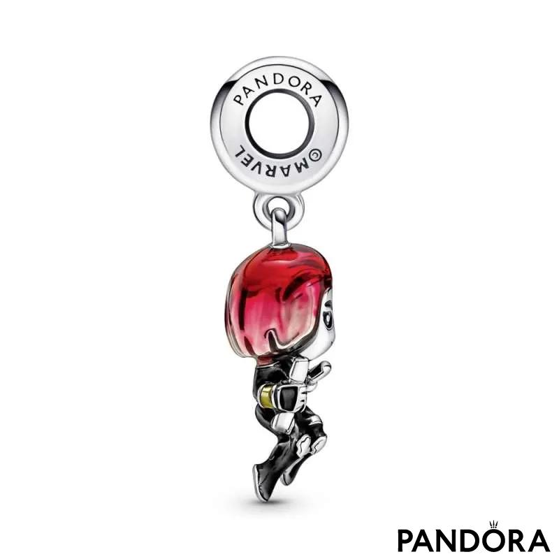 Talisman de tip pandantiv Black Widow din The Avengers de la Marvel