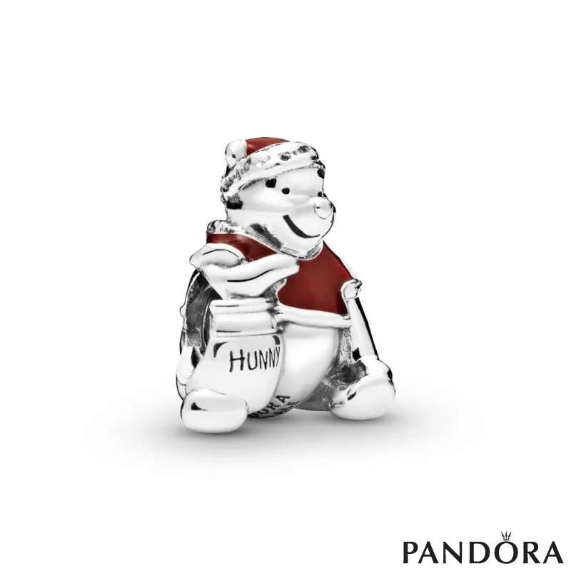 Talisman de Crăciun sub forma lui Winnie, ursulețul de pluș cu borcanul de miere de la Disney