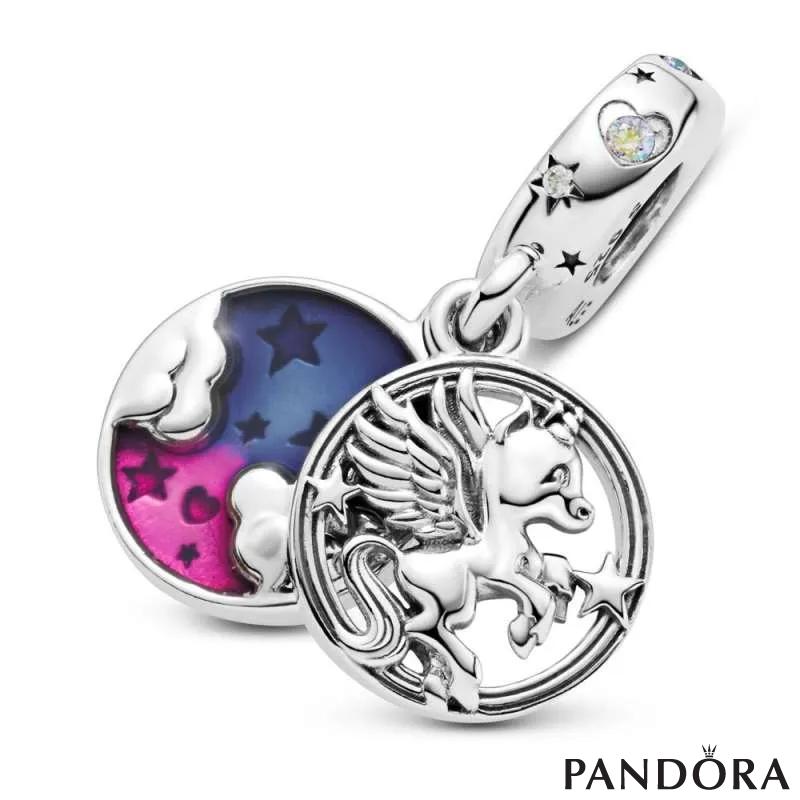 Talisman de tip pandantiv dublu ce reprezintă un unicorn magic