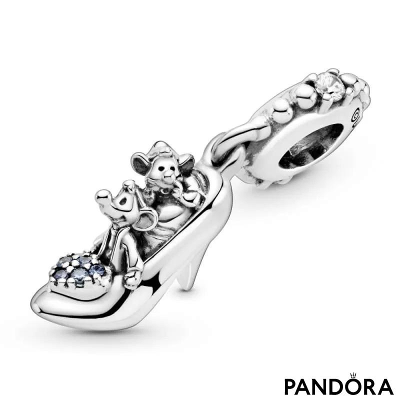 Talisman de tip pandantiv ce reprezintă șoricelul și pantoful din sticlă al Cenușăresei de la Disney